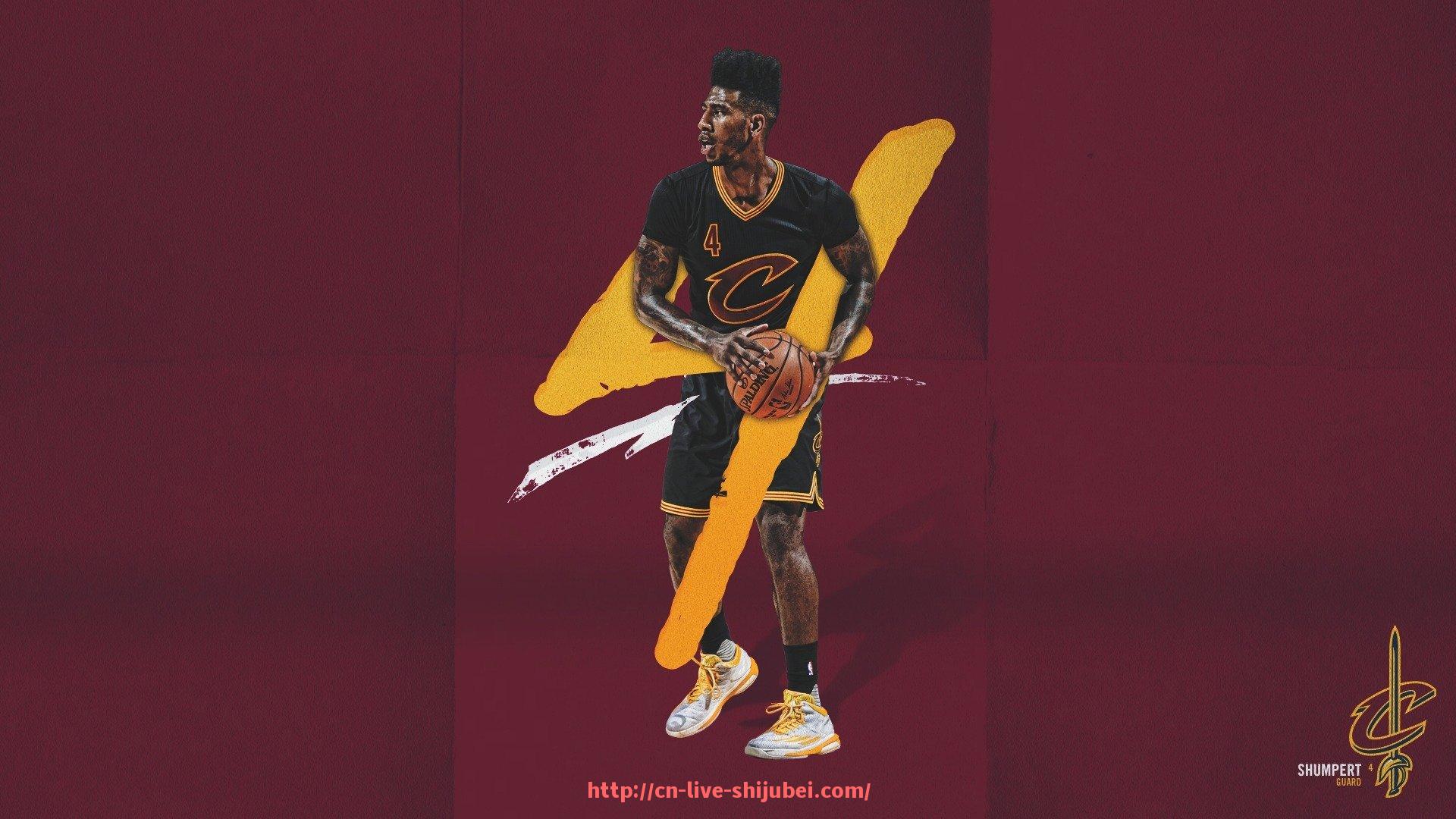 世俱杯直播-世俱杯球员比赛短袖款式设计与实战表现分析