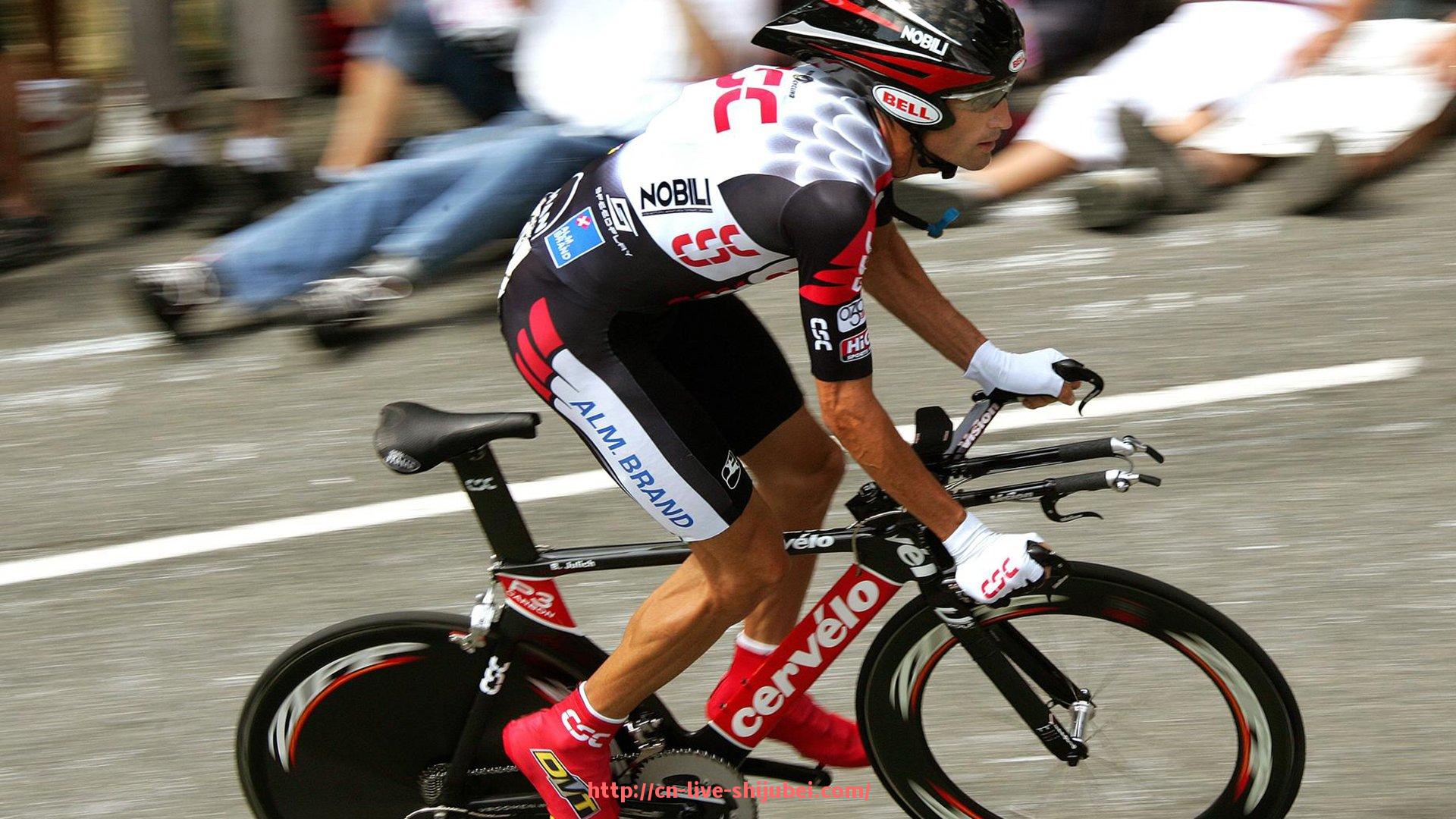 世俱杯直播-鲁能大战恒大：中超焦点战战术布局与进攻路线分析